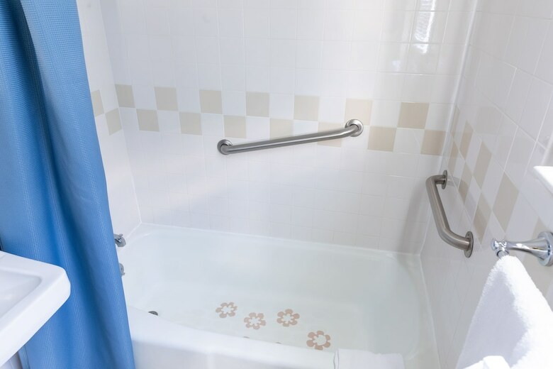 Hotel The Lodge At West River