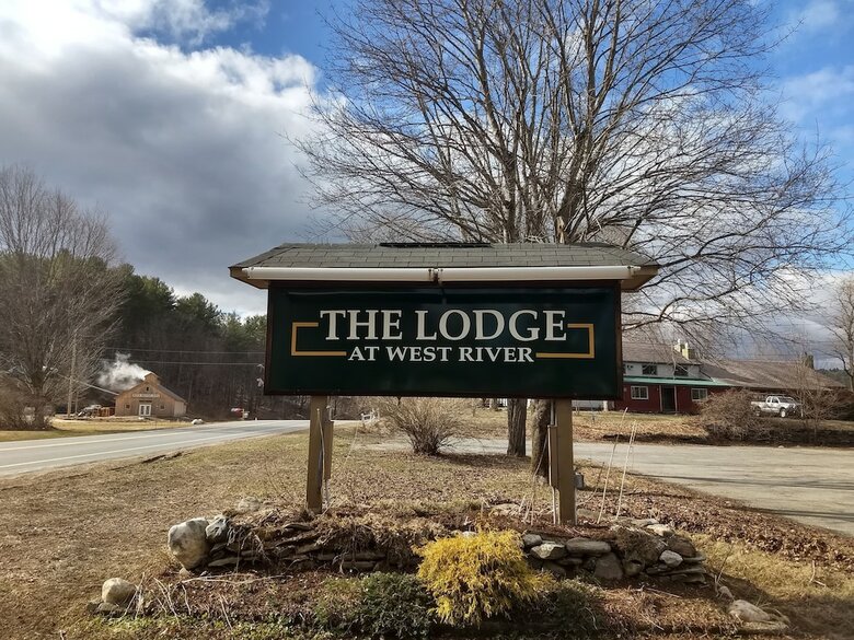 Hotel The Lodge At West River