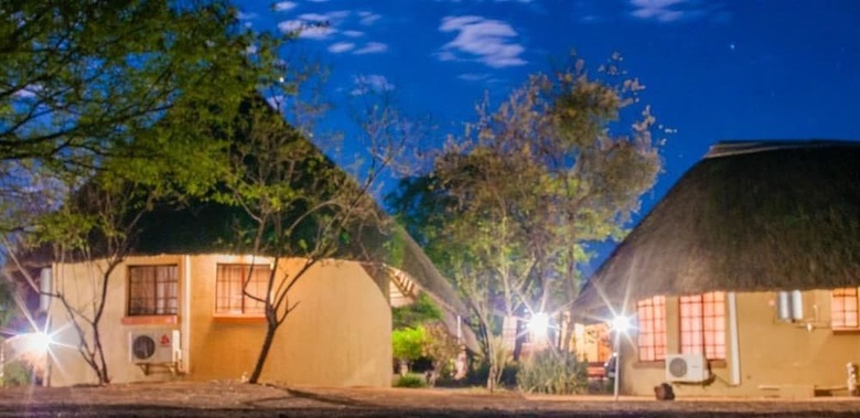 Posada Lesoma Valley Lodge