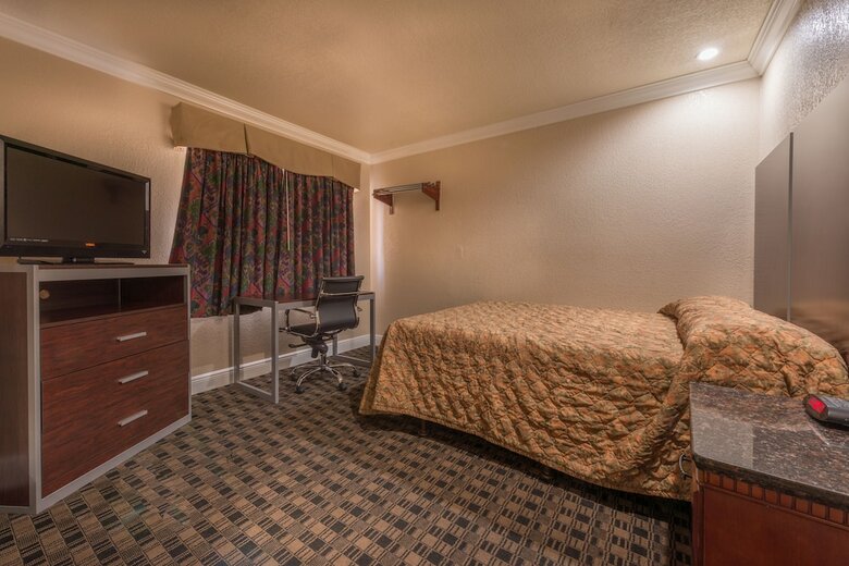 Hotel Edgewater Inn Reedley
