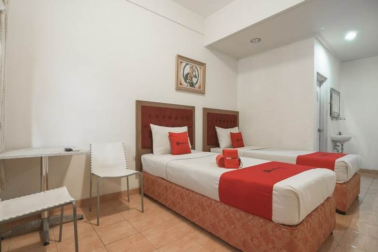 Hotel Reddoorz @ Buah Batu 3