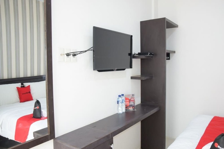 Hotel Reddoorz Near Uin Sumatera Utara