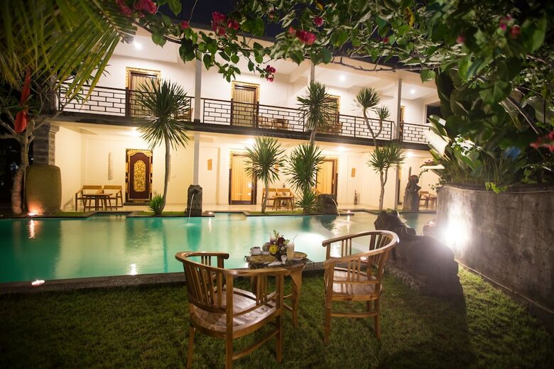 Villa Asri Sari Resort Ubud