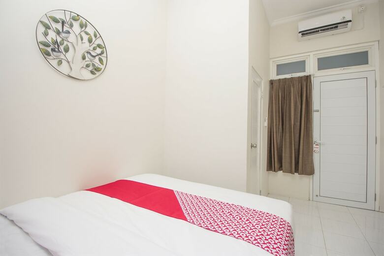 Hotel Oyo 647 Irooms Homestay