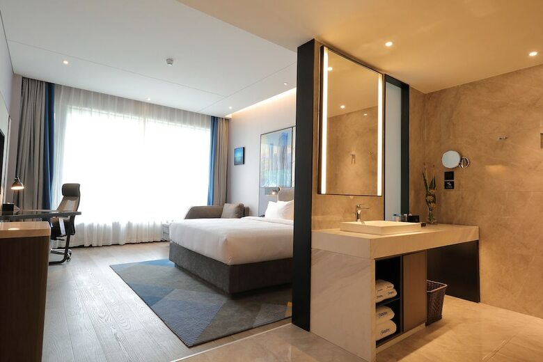 Hotel Hampton By Hilton Technology City