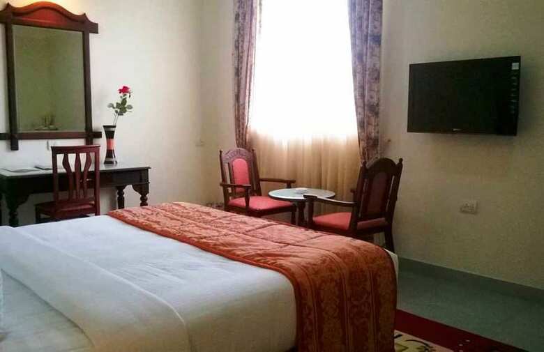 Madathil Regency Hotel