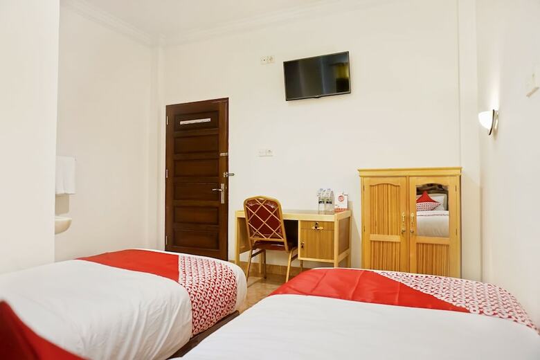 Hotel Oyo 694 Khasanah Residence