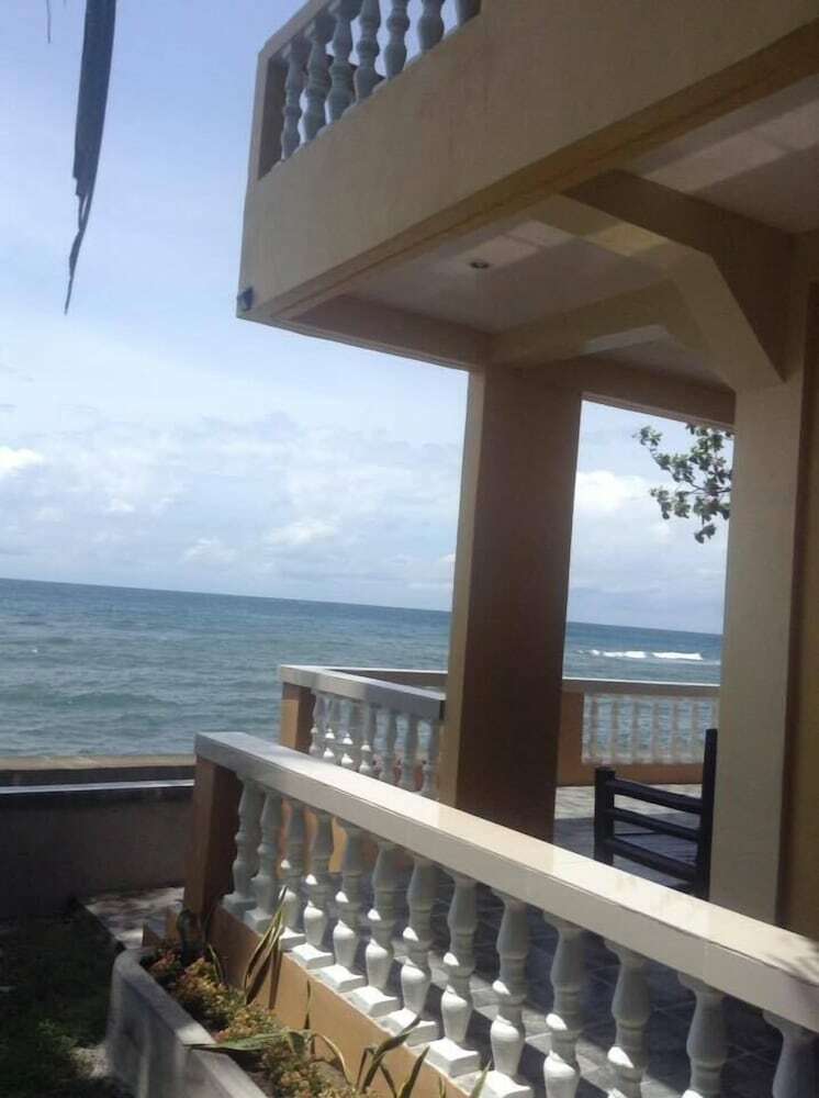 Hotel C - Side