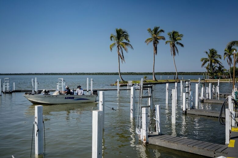 Chokoloskee Island Park And Marina