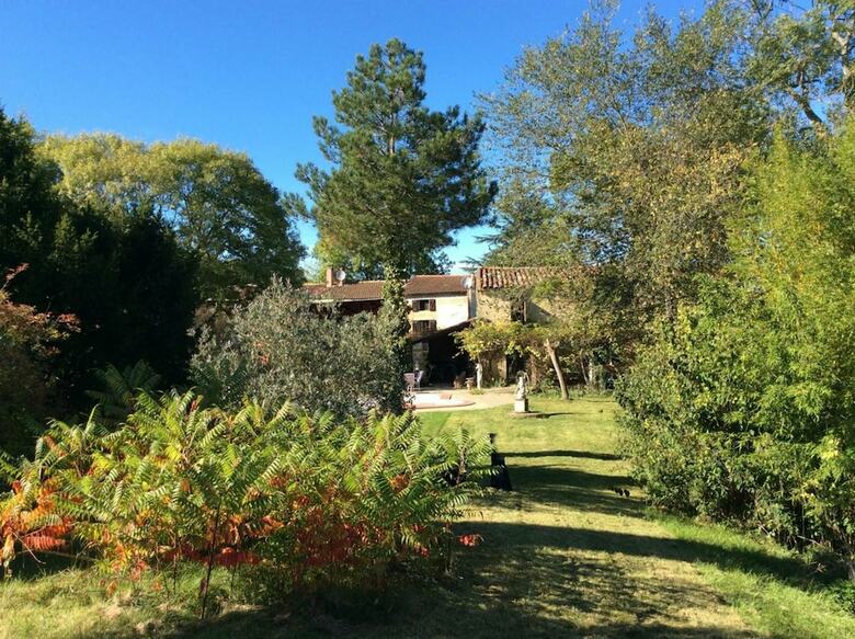 Hameau de Montcabirol