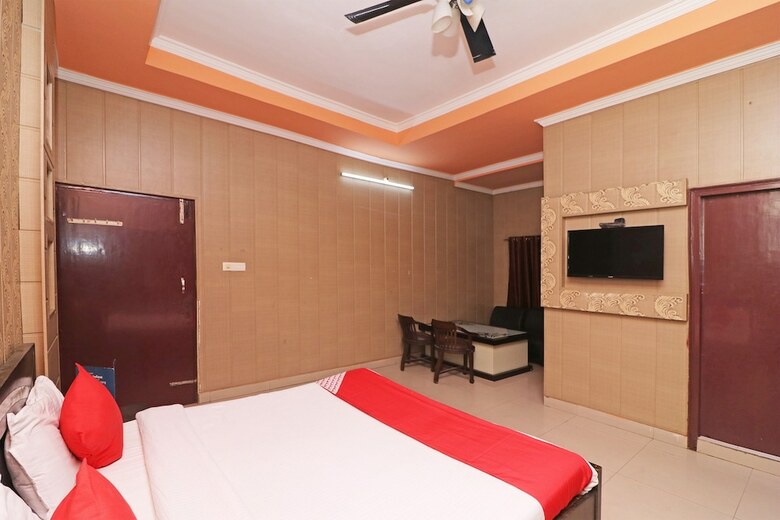 Oyo 28169 Hotel Sagar