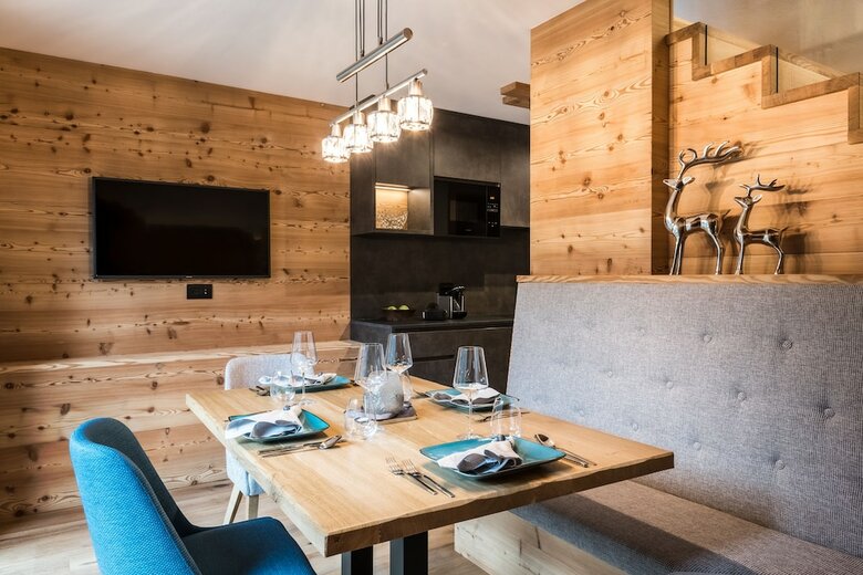 Apartamentos Les Dolomites Mountain Lodges