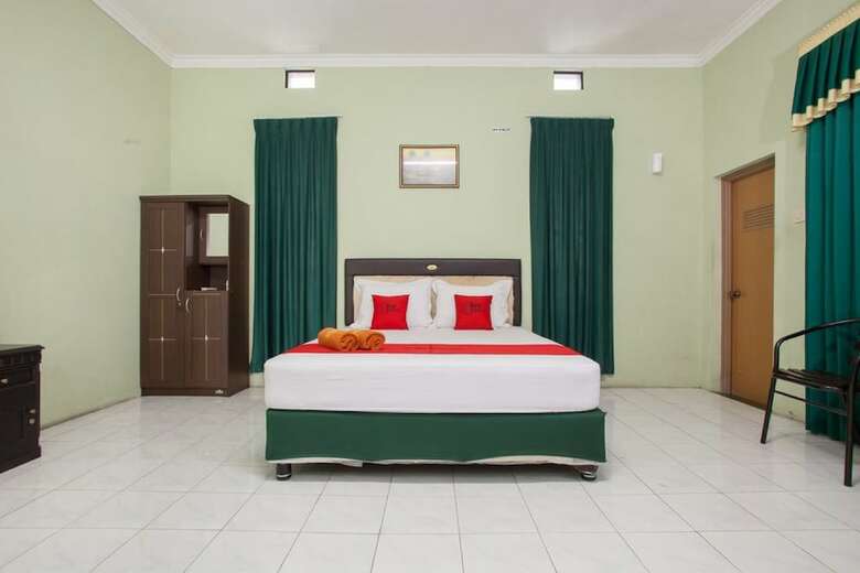 Hotel Reddoorz Syariah @ Janti Malang
