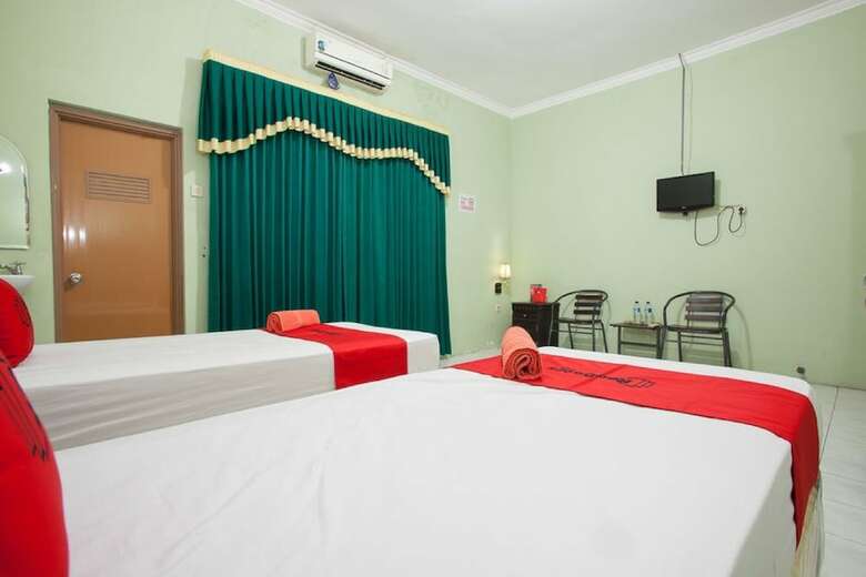 Hotel Reddoorz Syariah @ Janti Malang