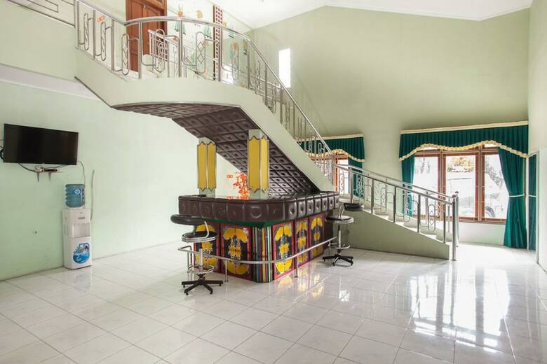 Hotel Reddoorz Syariah @ Janti Malang