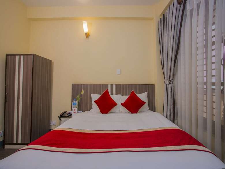 Oyo 297 Hotel Aayam
