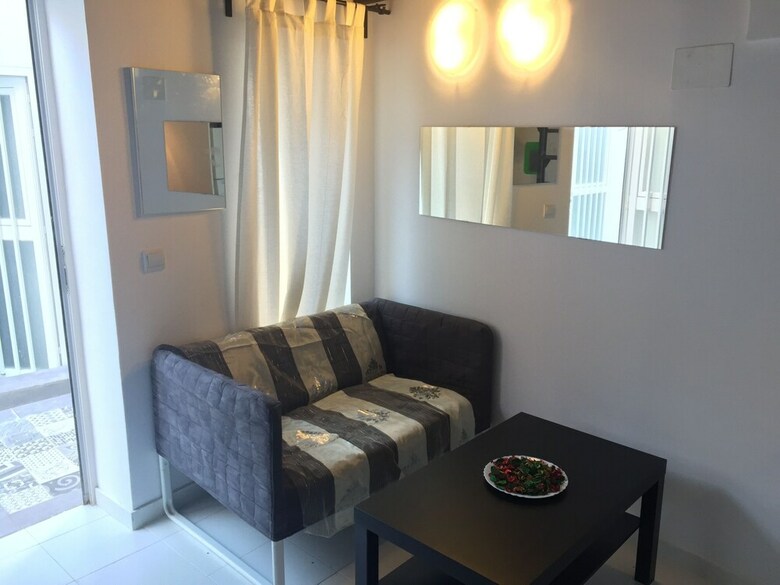 Apartamentos Estudio Cercano A Plaza Castilla Cba1