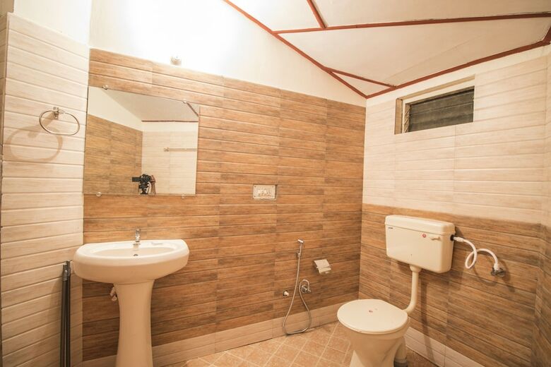Hotel Pachmarhi Foothill Cottages