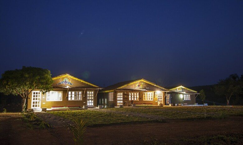 Hotel Pachmarhi Foothill Cottages