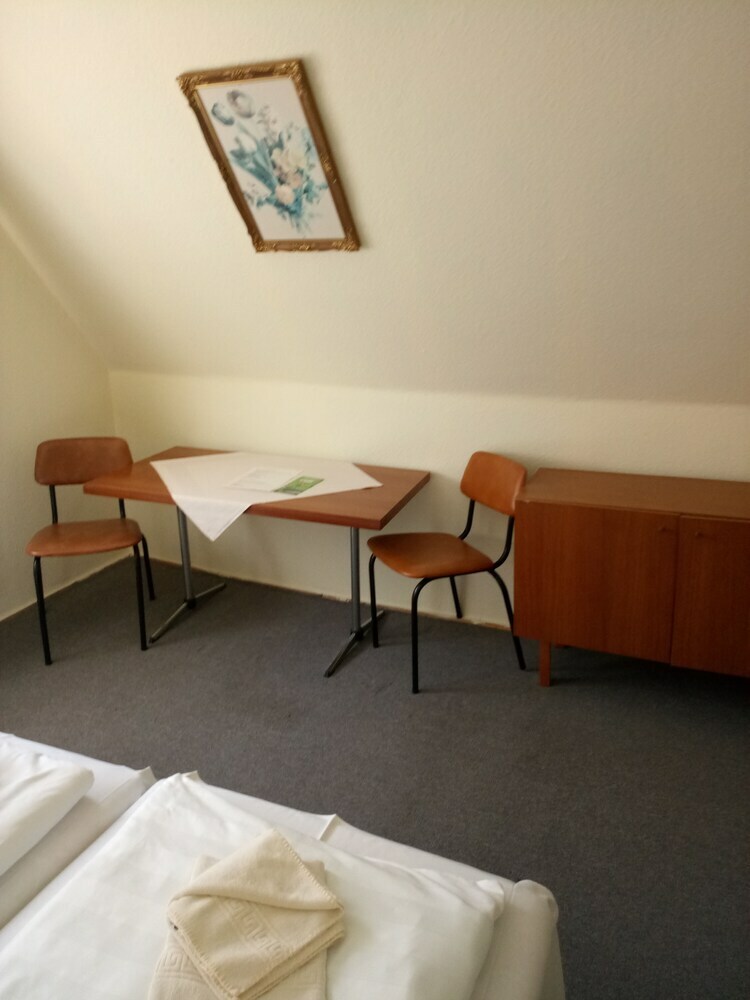 Zur Linde Hotel