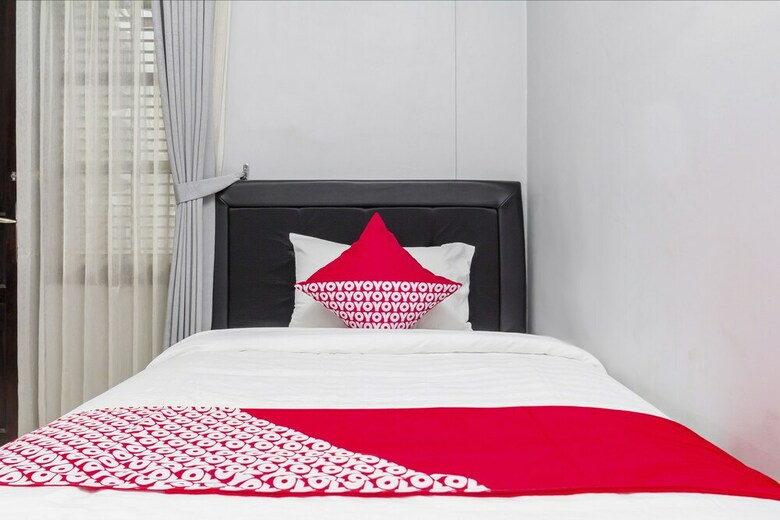 Hostal Oyo 758 Rumah Leting Homestay