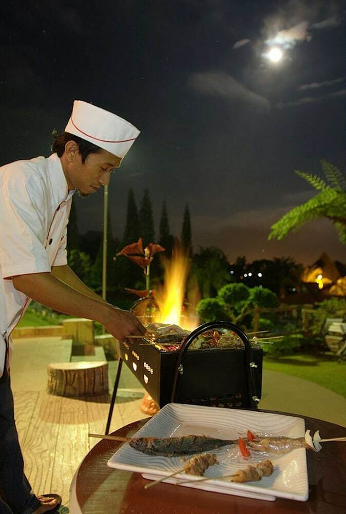 Hotel Sinabung Hills Berastagi