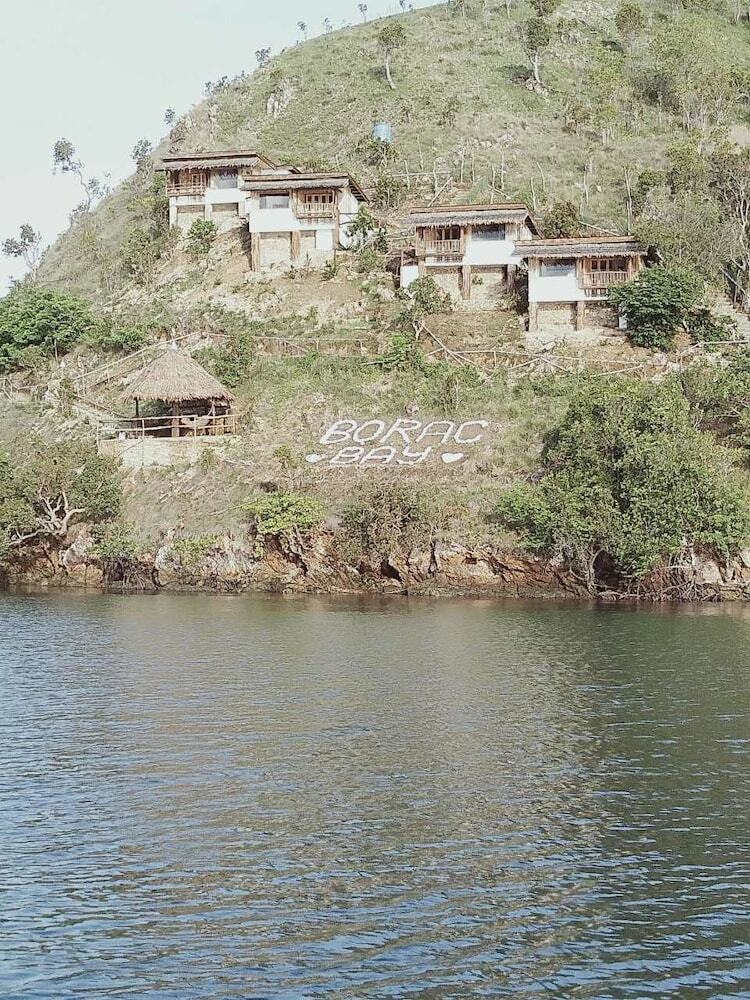 Hotel Borac Bay Bungalows Resort And Spa
