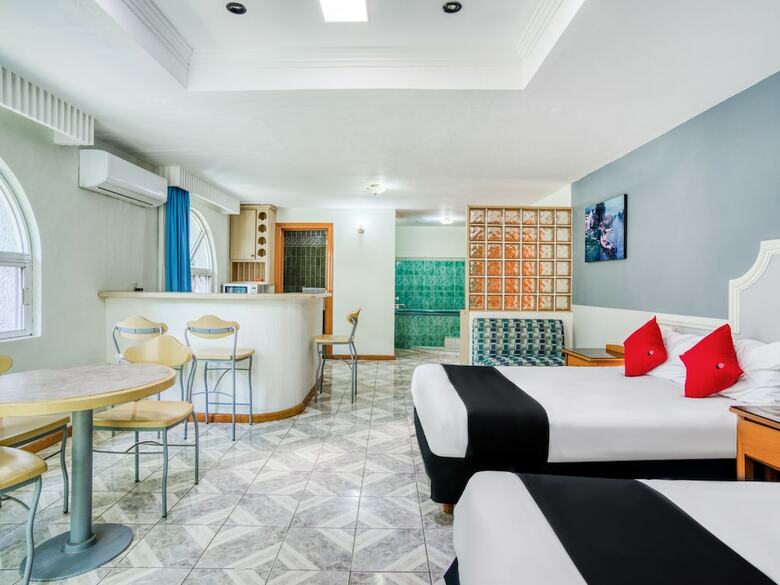 Capital O Hotel Y Spa Posada Mirador