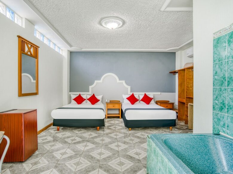 Capital O Hotel Y Spa Posada Mirador