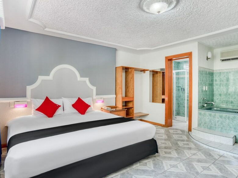 Capital O Hotel Y Spa Posada Mirador