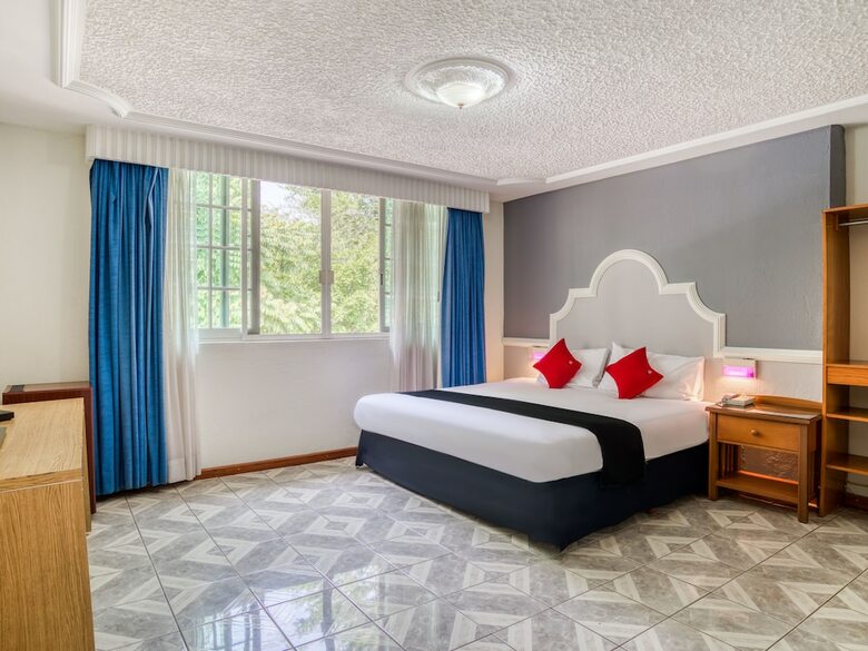 Capital O Hotel Y Spa Posada Mirador