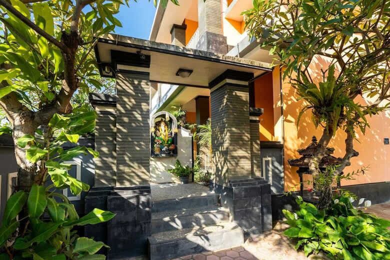 Hotel Oyo 922 Pp Dream Guest House