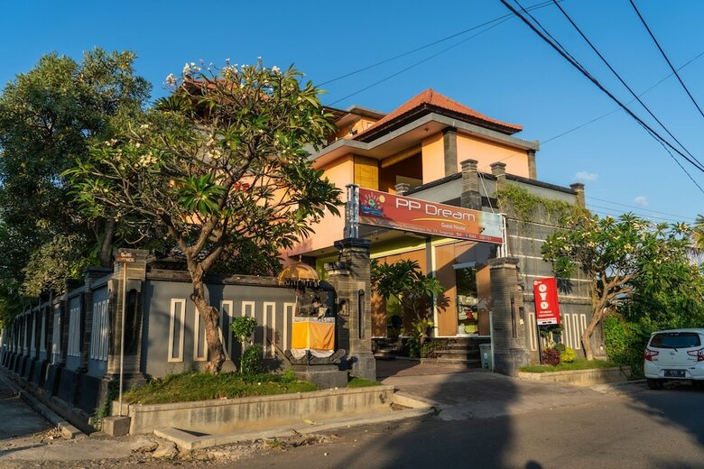Hotel Oyo 922 Pp Dream Guest House