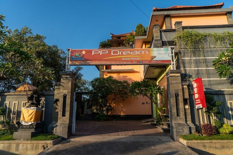 Hotel Oyo 922 Pp Dream Guest House