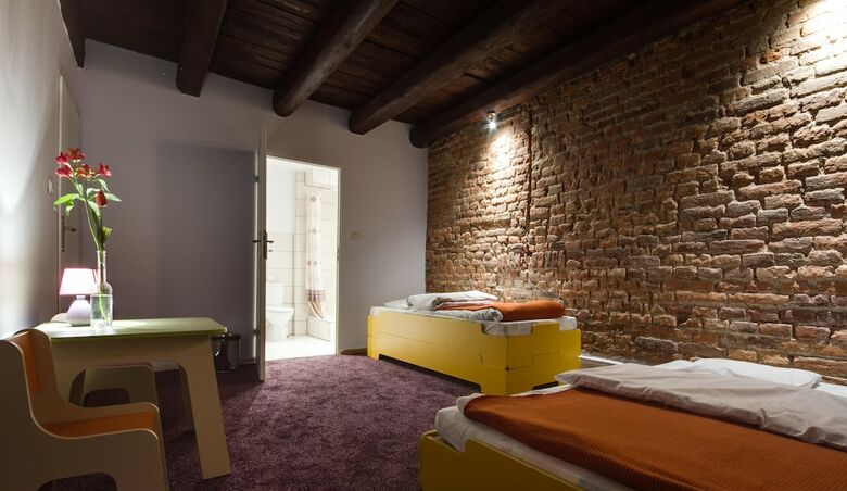 Hostal 3 Bros' Hostel Cieszyn