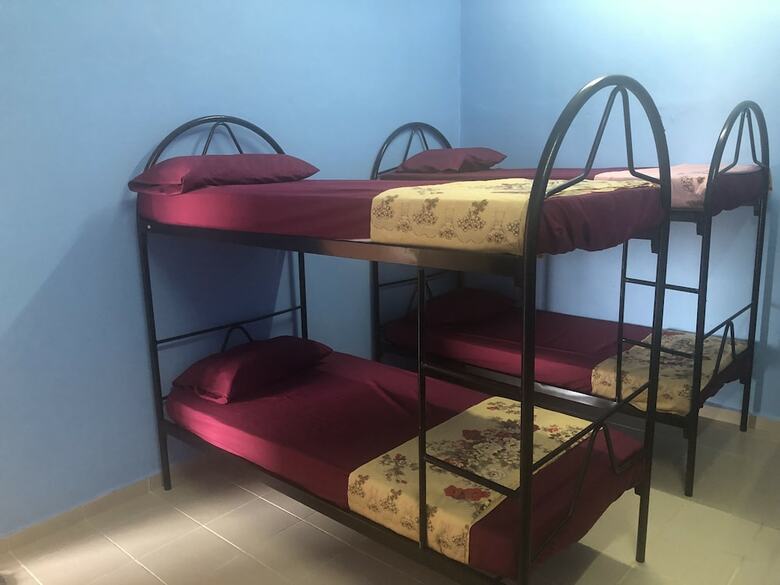 Hostal Gm Home & Roomstay Tok Bali - Hostel