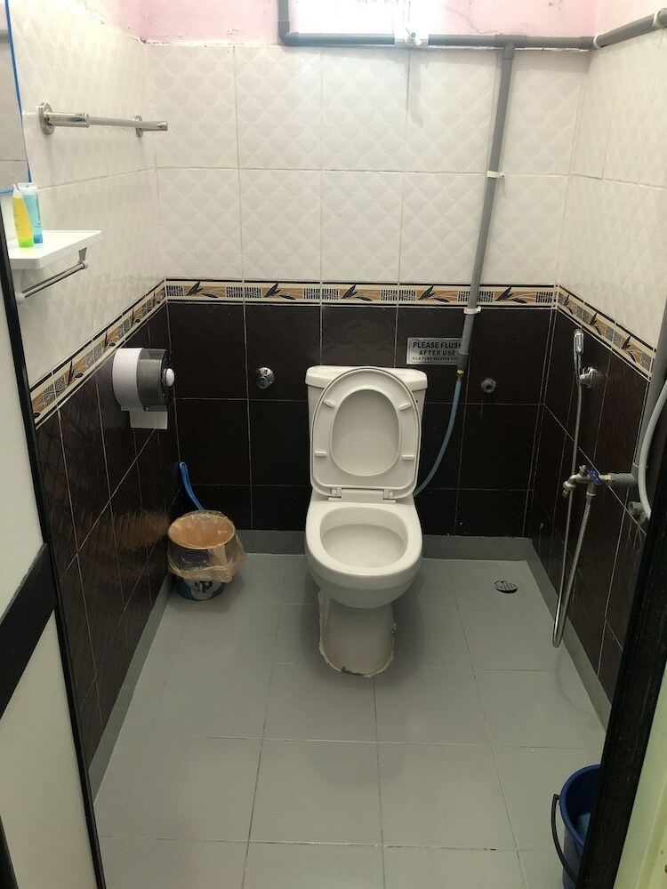 Hostal Gm Home & Roomstay Tok Bali - Hostel