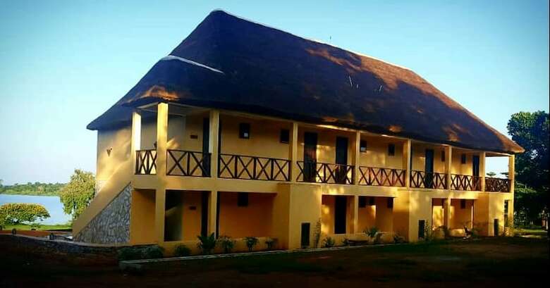 Hotel Kaazi Beach Resort