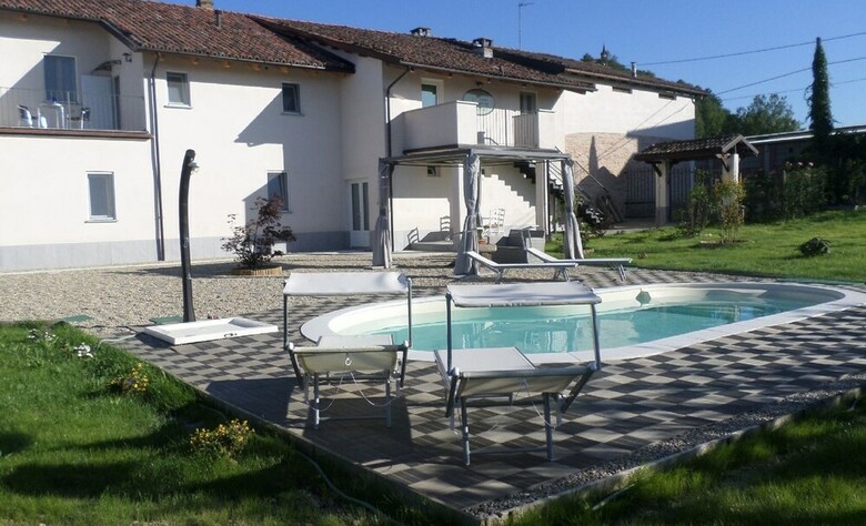 Apartamentos Laura's Country Resort
