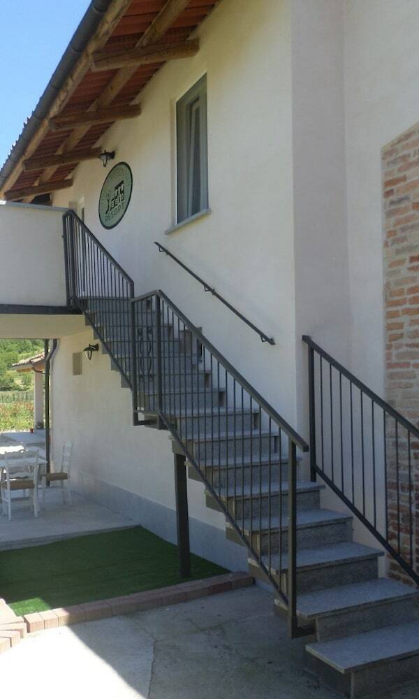 Apartamentos Laura's Country Resort