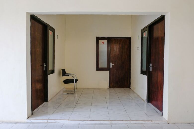 Hotel Oyo 709 Semampir Residence At Malang