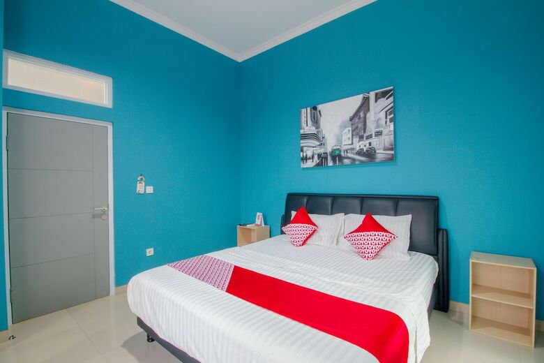 Hotel Oyo 871 Aira Costel