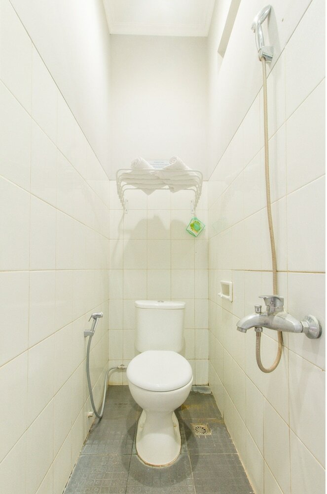 Hotel Oyo 871 Aira Costel