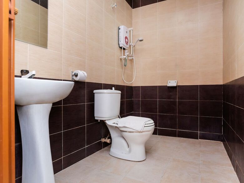 Oyo 1114 Neo Pegasus Hotel