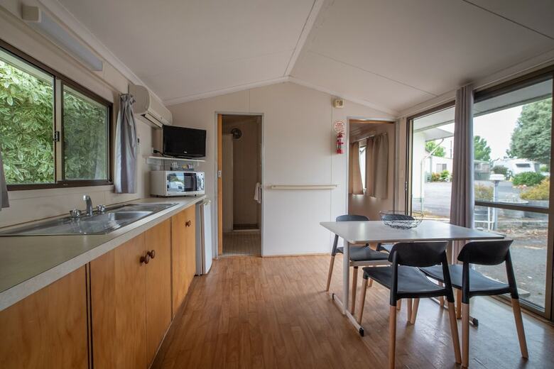 Cabana Pine Country Caravan Park