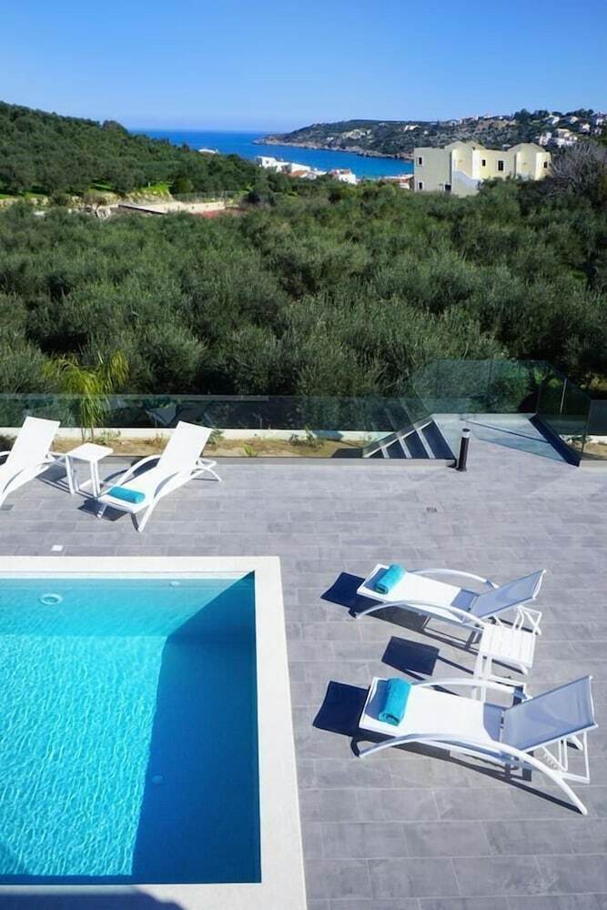 Helios Luxury Stone Villa