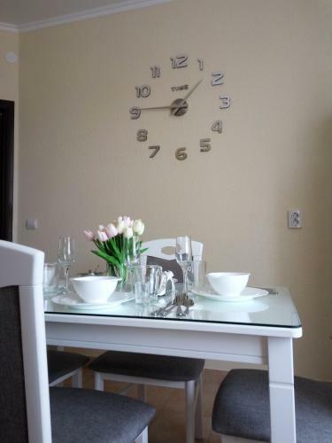 Lux Two Room Apartments On Belayeva 5