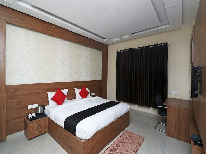 Hotel Capital O 30857 The Kd Resort