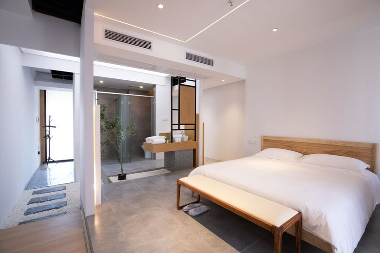 Hotel The Other Place Guilin Litopia