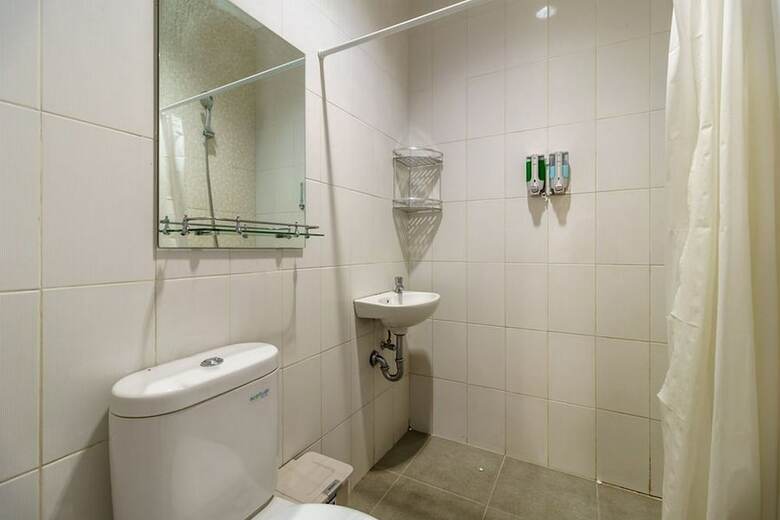 Hotel Reddoorz Plus Near Exit Toll Puncak 2